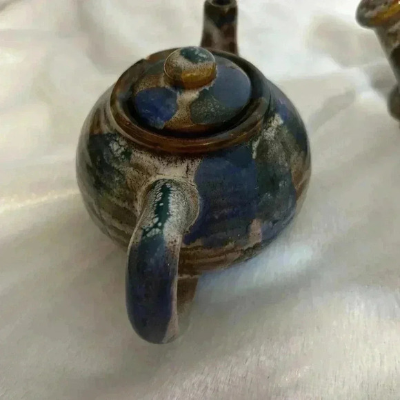 Vintage marble mini teapot, and mini watering can. 1998. Heritage pottery. - Picture 13 of 16